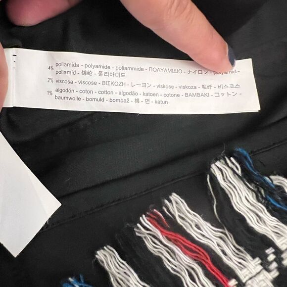 Zara women’s Houndstooth Tweed Fringe w rolled sleeves and zip back Size XS. - Picture 8 of 8